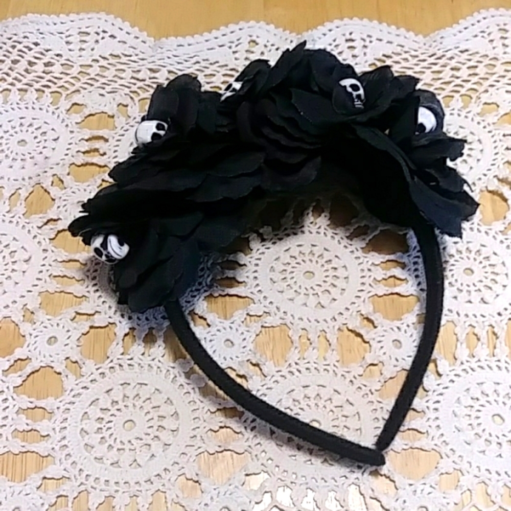 Nwot Halloween hair accessory,  girls headband